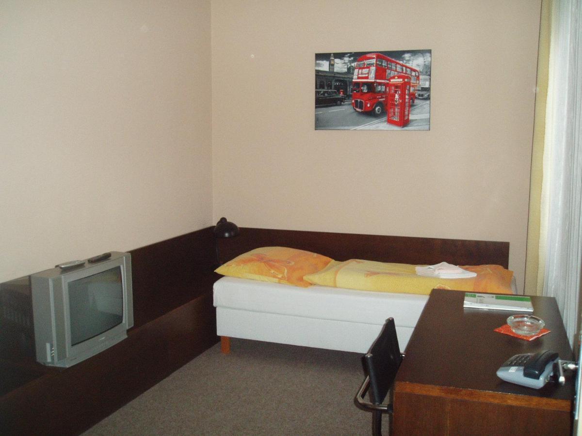 Hotel Bila Ruze Brno Extérieur photo