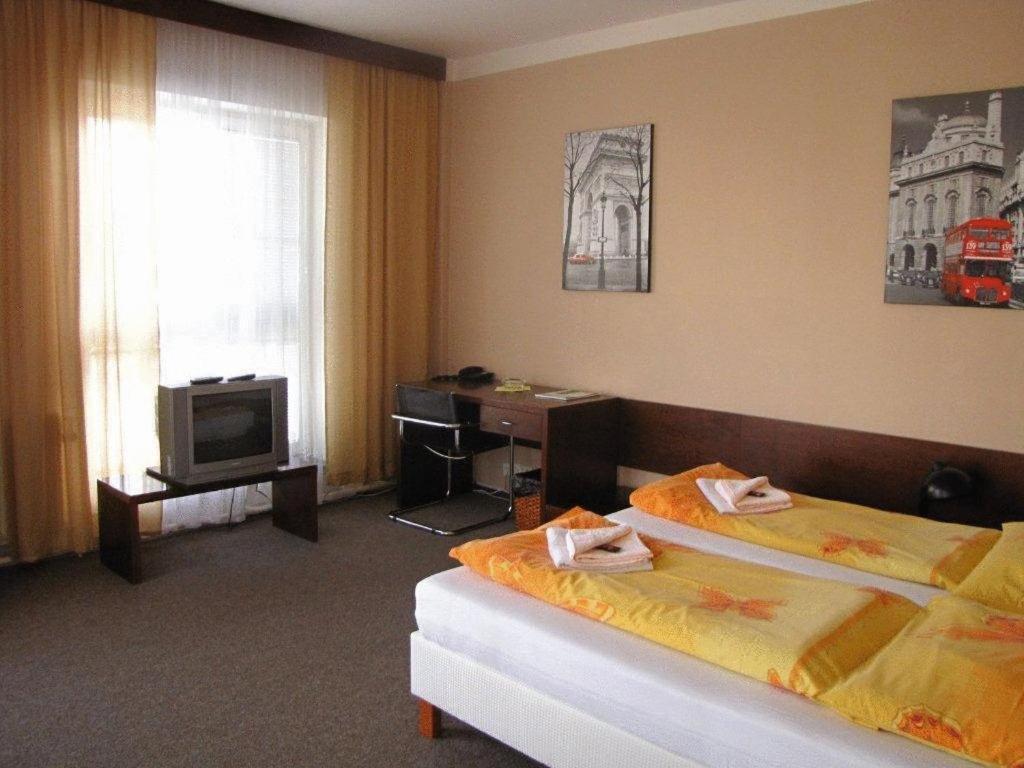 Hotel Bila Ruze Brno Extérieur photo