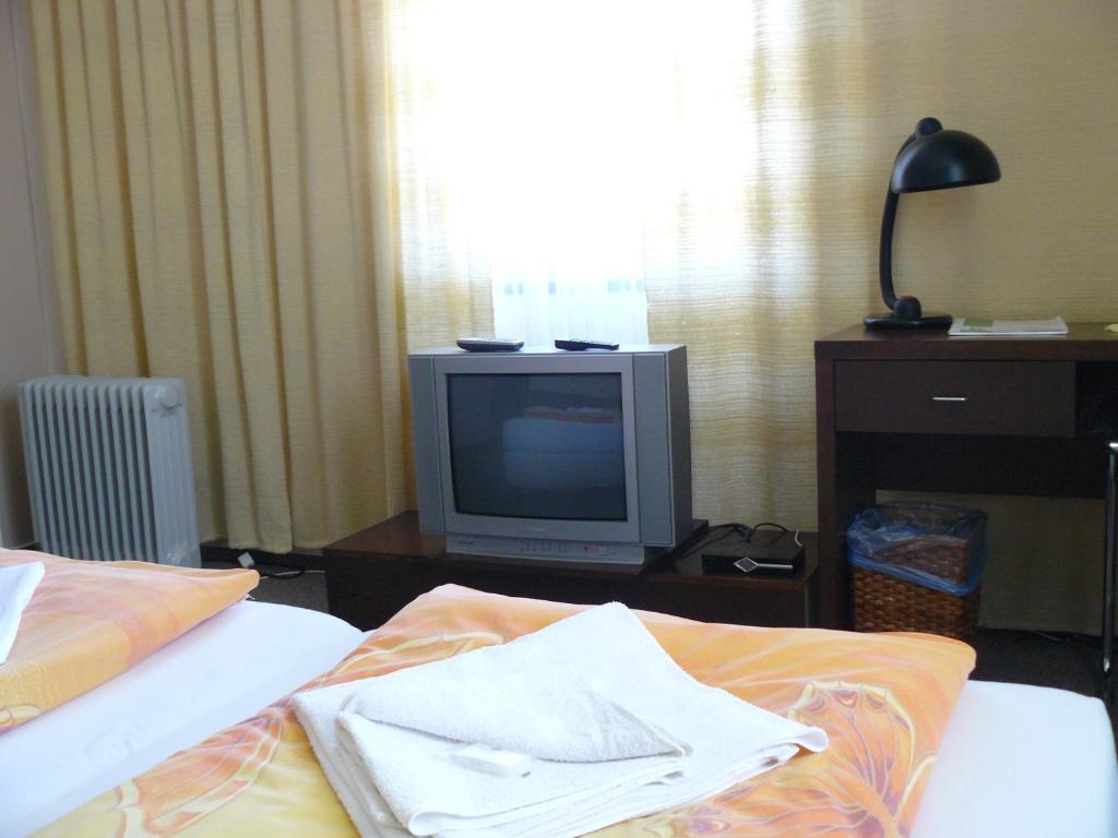 Hotel Bila Ruze Brno Extérieur photo